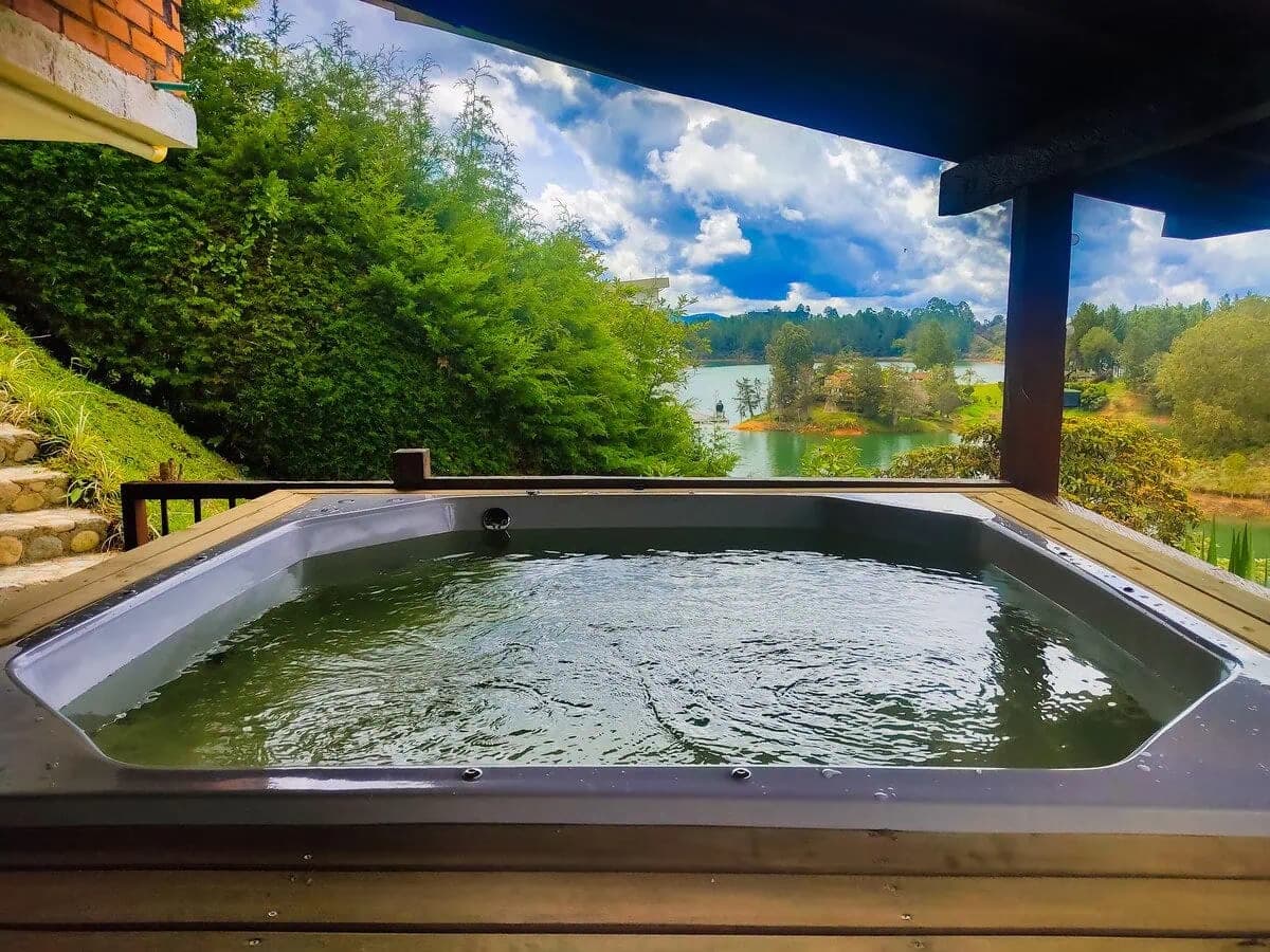Jacuzzi panorámico Finca Conejo Blanco
