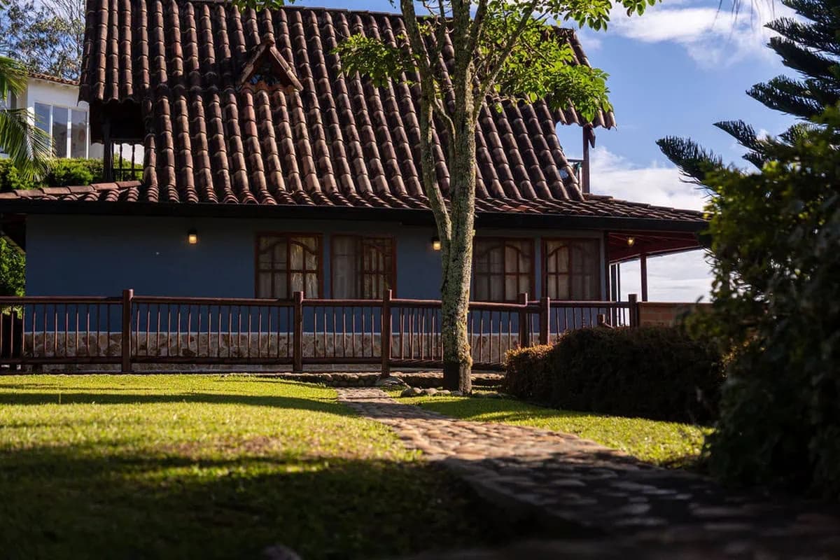 Guatapé vacation rentals - Green areas and gardens of the villa