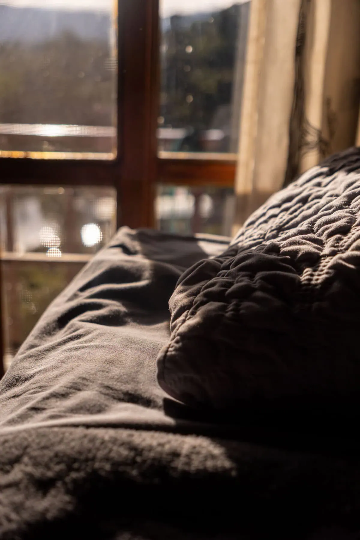 Luxury bedroom for birthday celebration guests in Guatapé